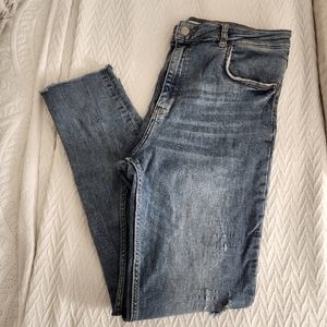 Zara Jeans